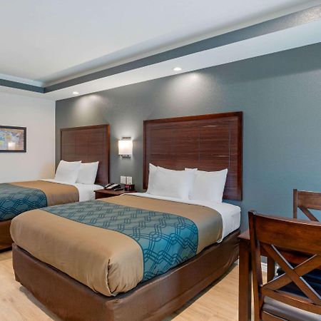 Econo Lodge Houston Esterno foto