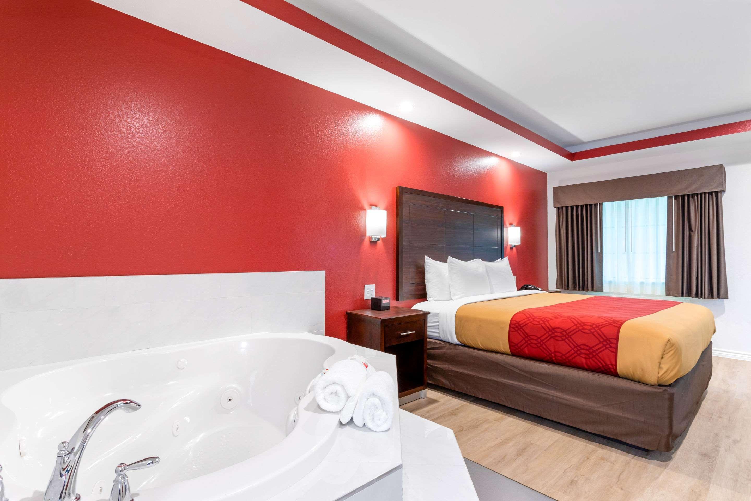 Econo Lodge Houston Esterno foto